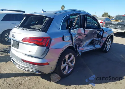 2021 Audi Q5 Premium Plus 45 Tfsi Quattro S Tronic z USA, uszkodzony, nr VIN WA1BAAFY8M2130217
